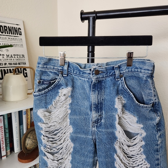 Furst of a Kind Reworked Lee Jeans Burmuda Shorts - Picture 3 of 4